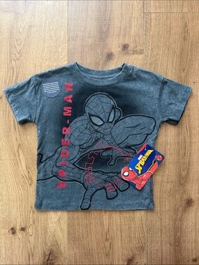 NWT Size 2T Spiderman Boys' Black Graphic Tee with Red Accents